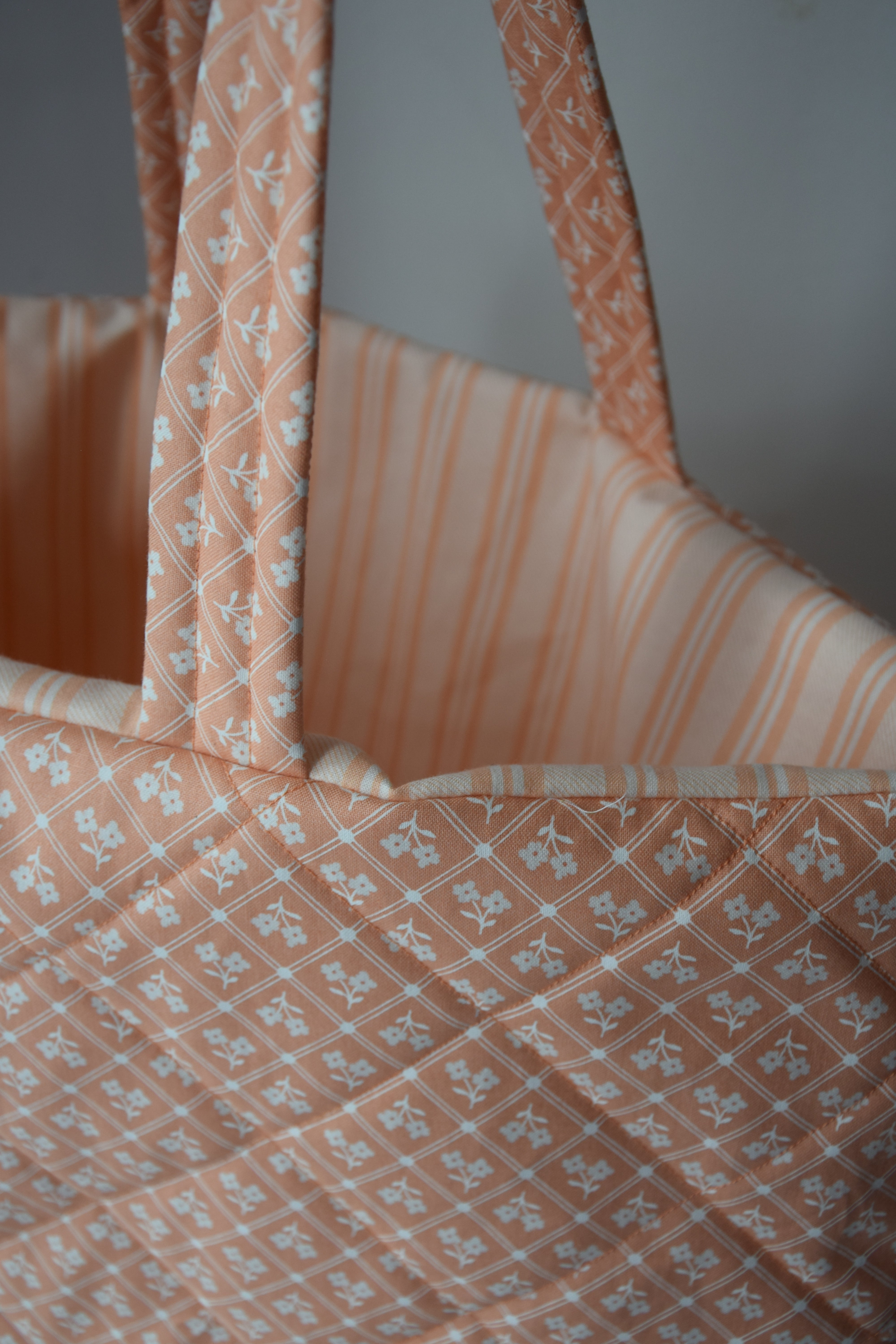 Peach Grove Tote