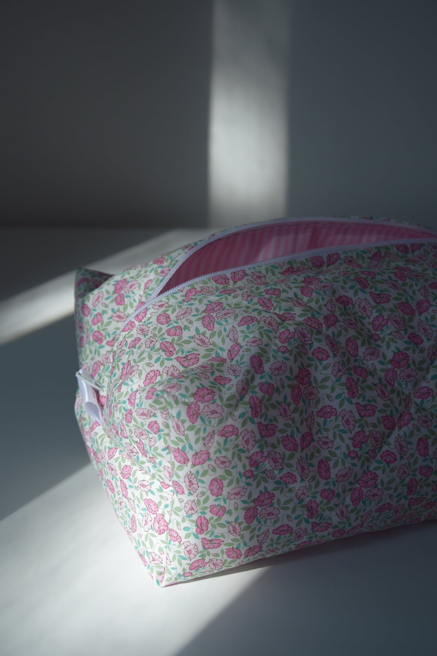 Viola Cosmetic Bag