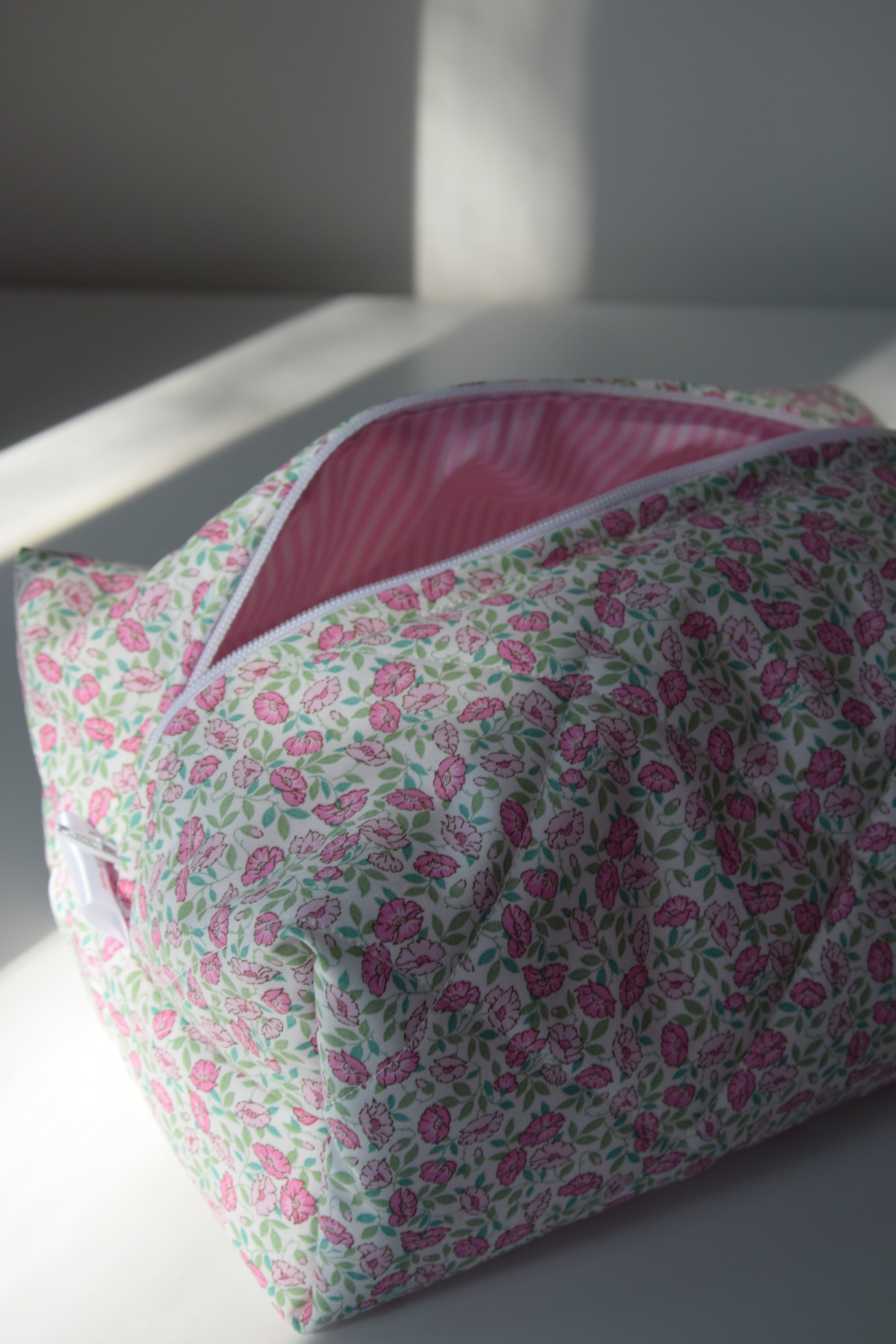 Viola Cosmetic Bag