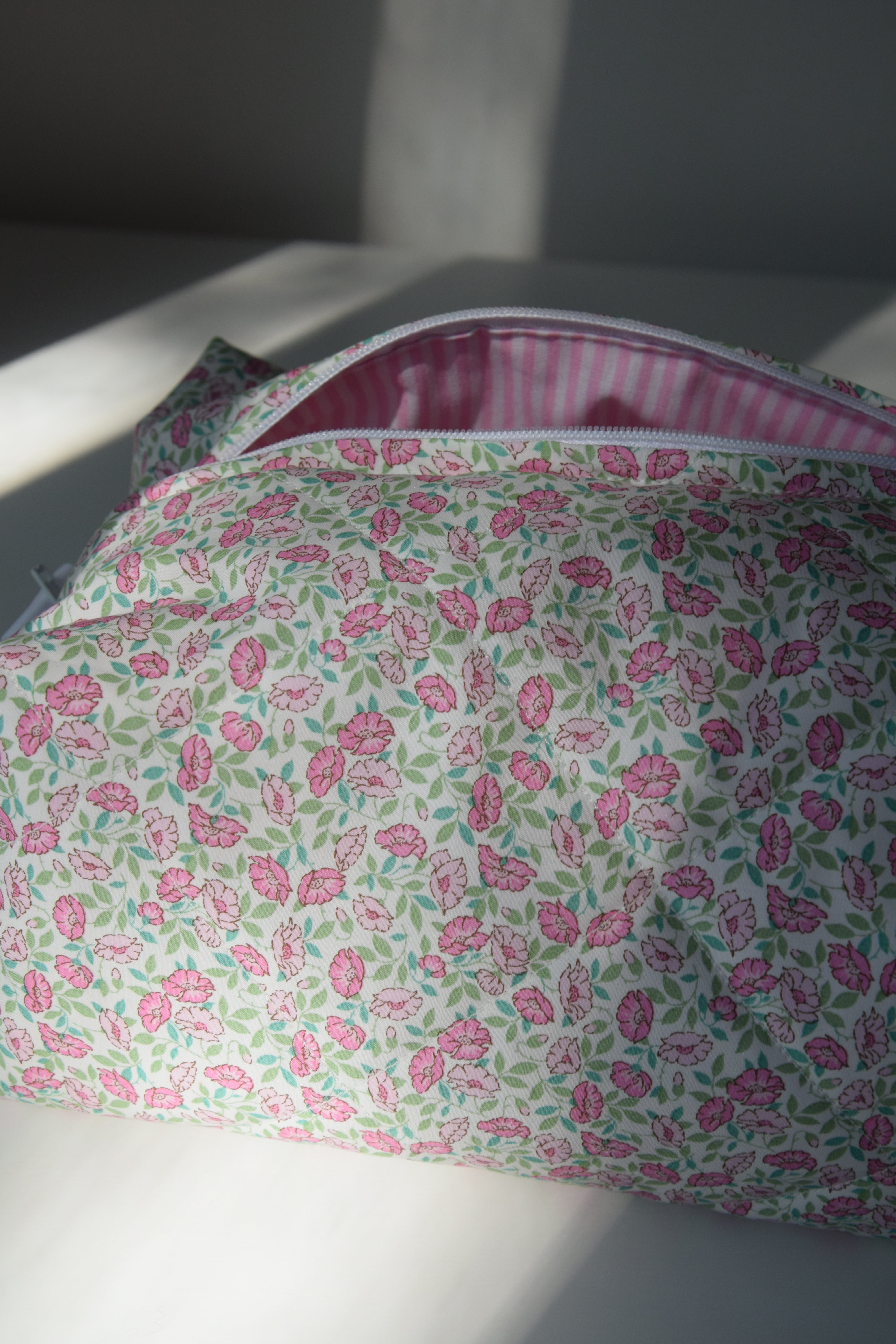 Viola Cosmetic Bag