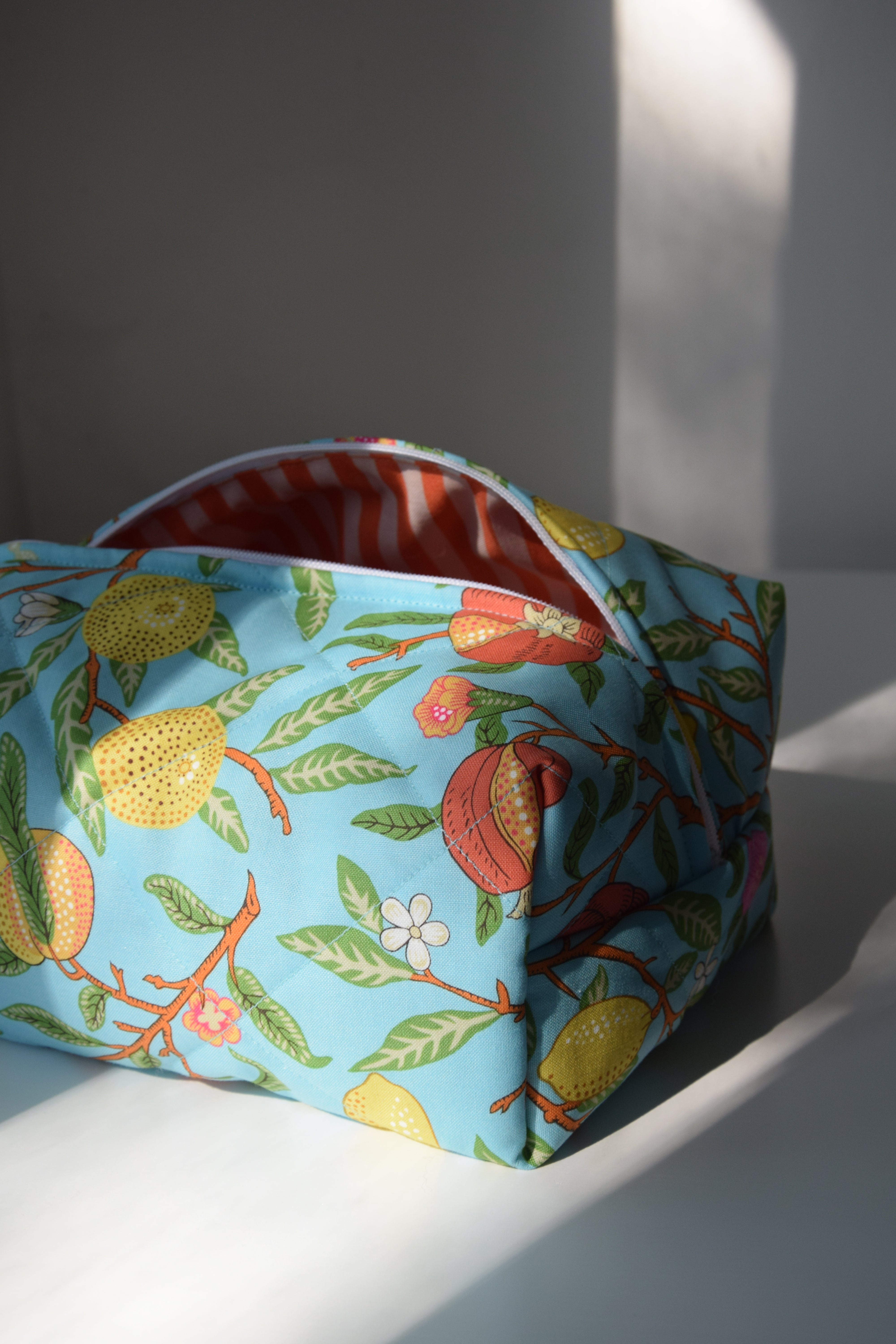 Amalfi Cosmetic Bag