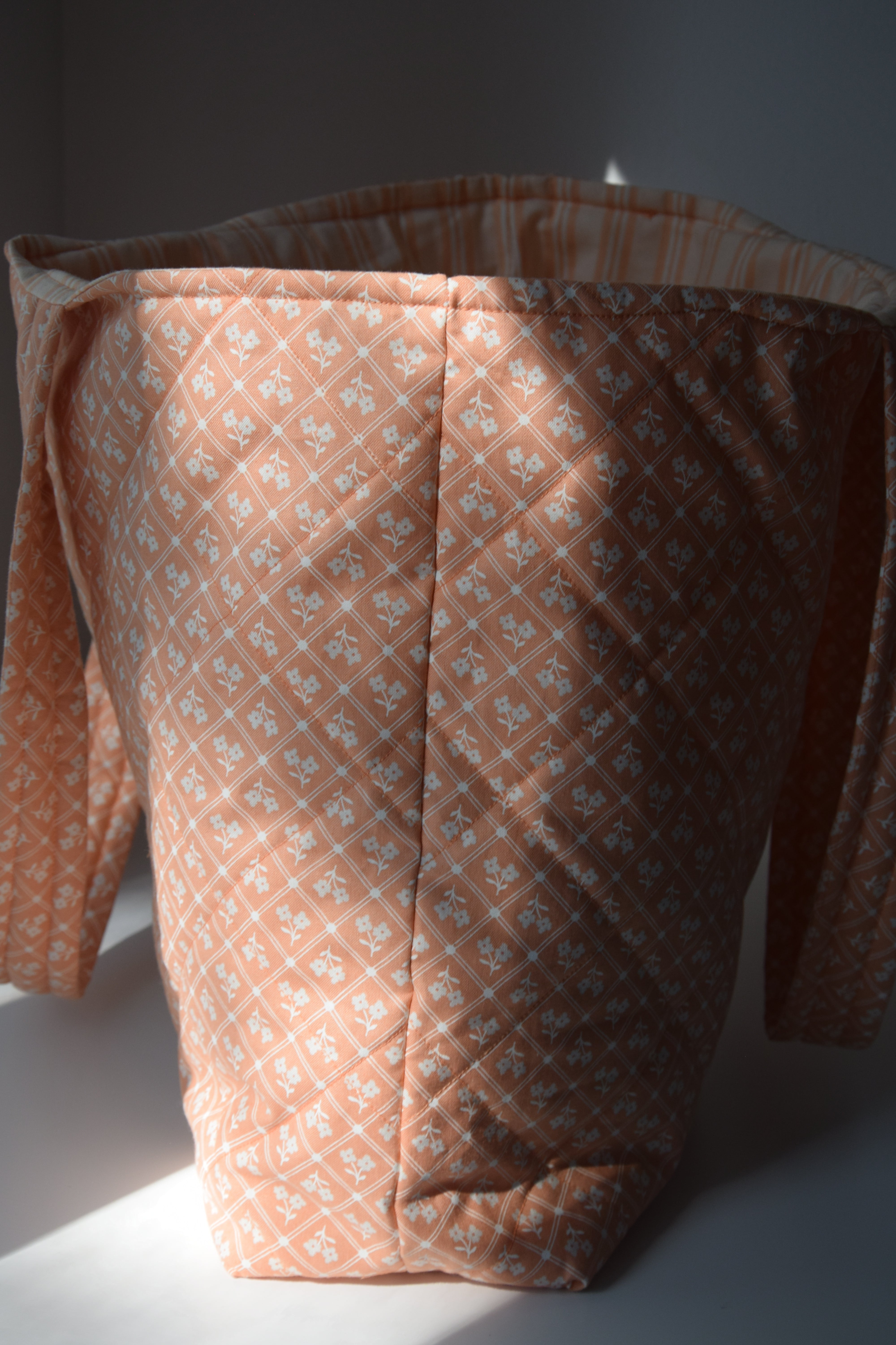 Peach Grove Tote