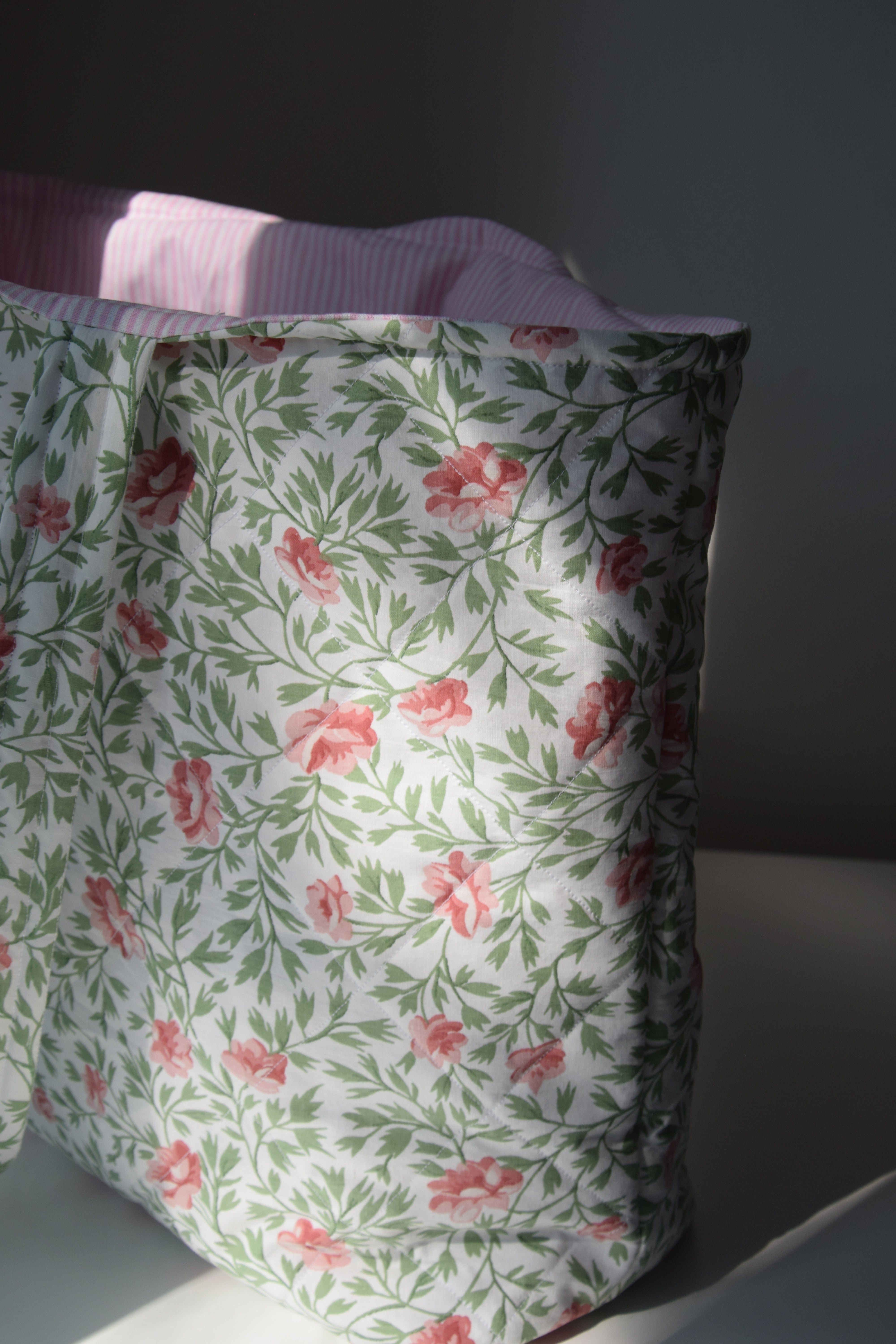 Rosy Meadow Tote