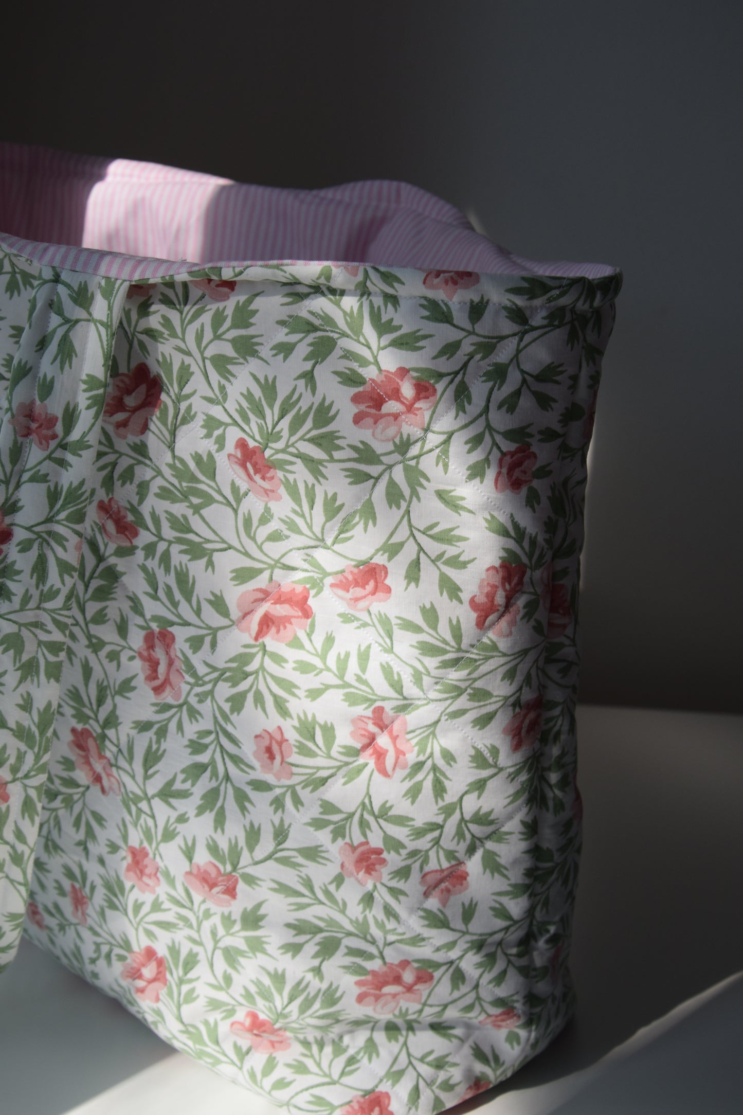 Rosy Meadow Tote