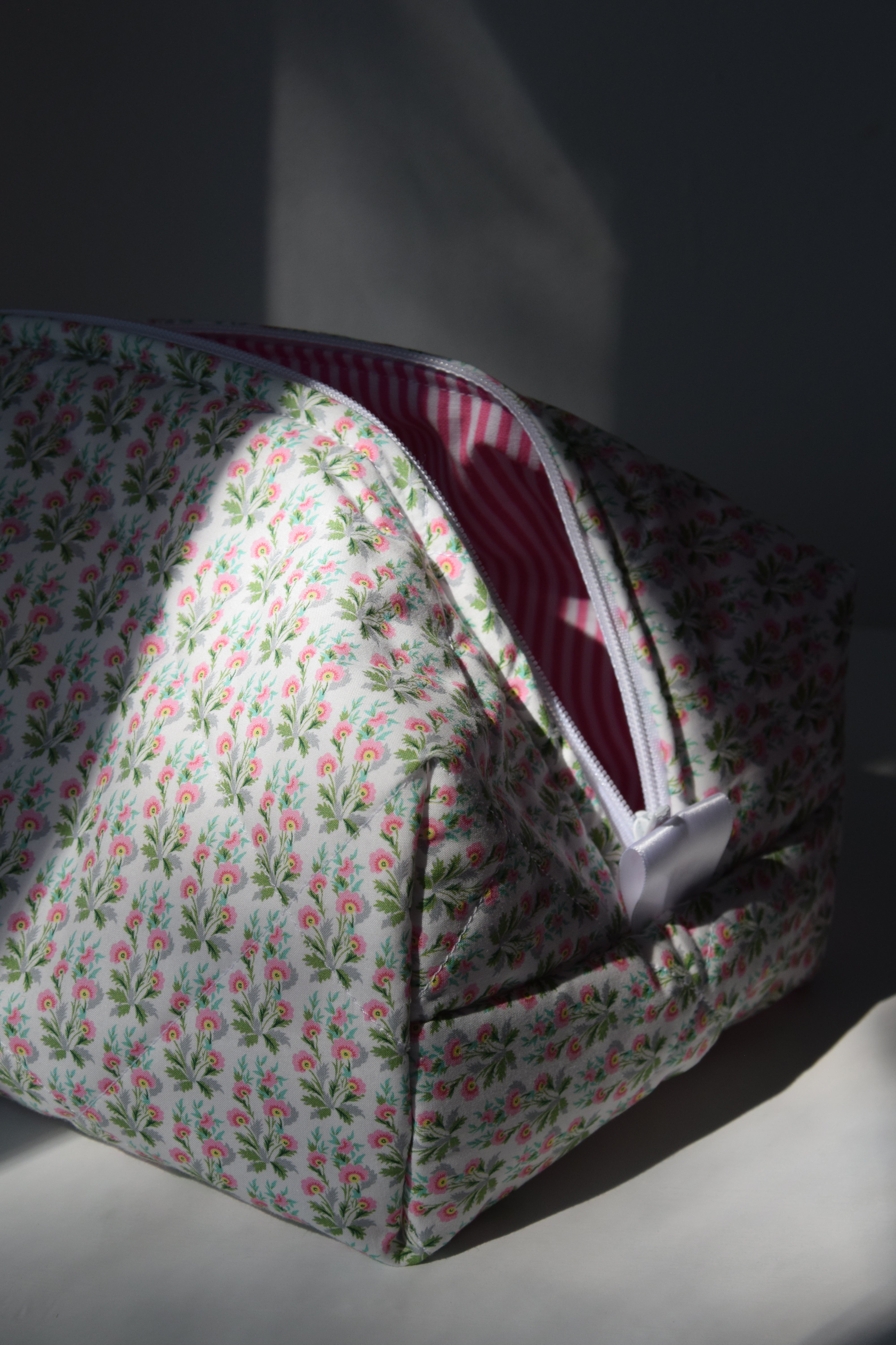 Kiora Cosmetic Bag