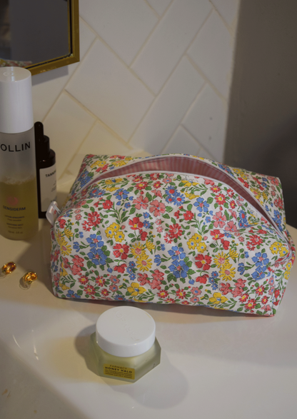 Annabella Cosmetic Bag Blossom and Bloom