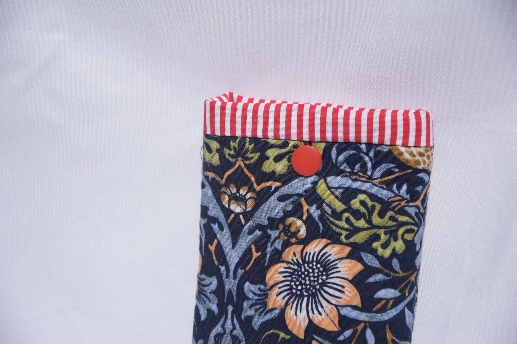 Morris Lens Case