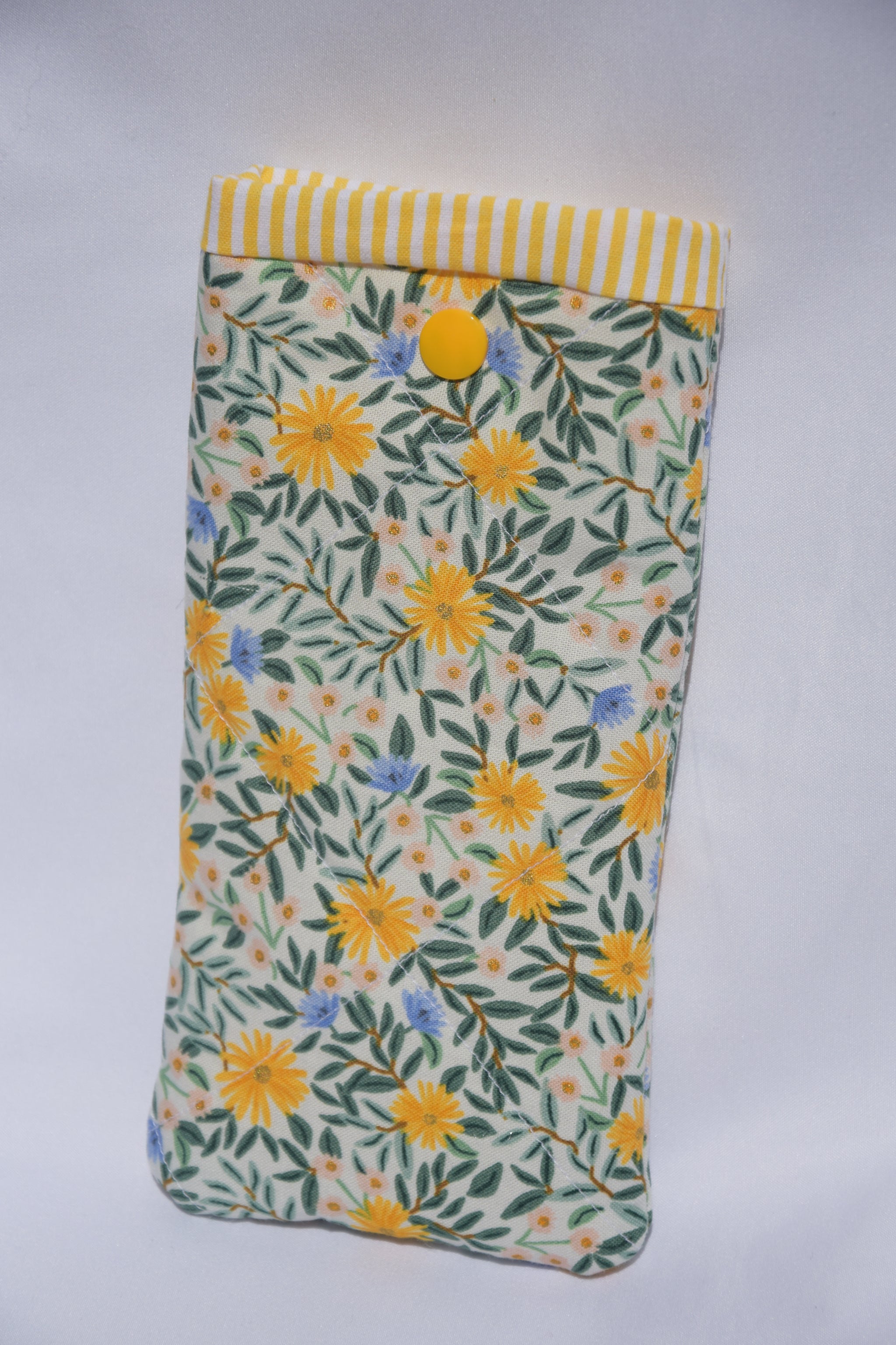 Daisy Fields Lens Case