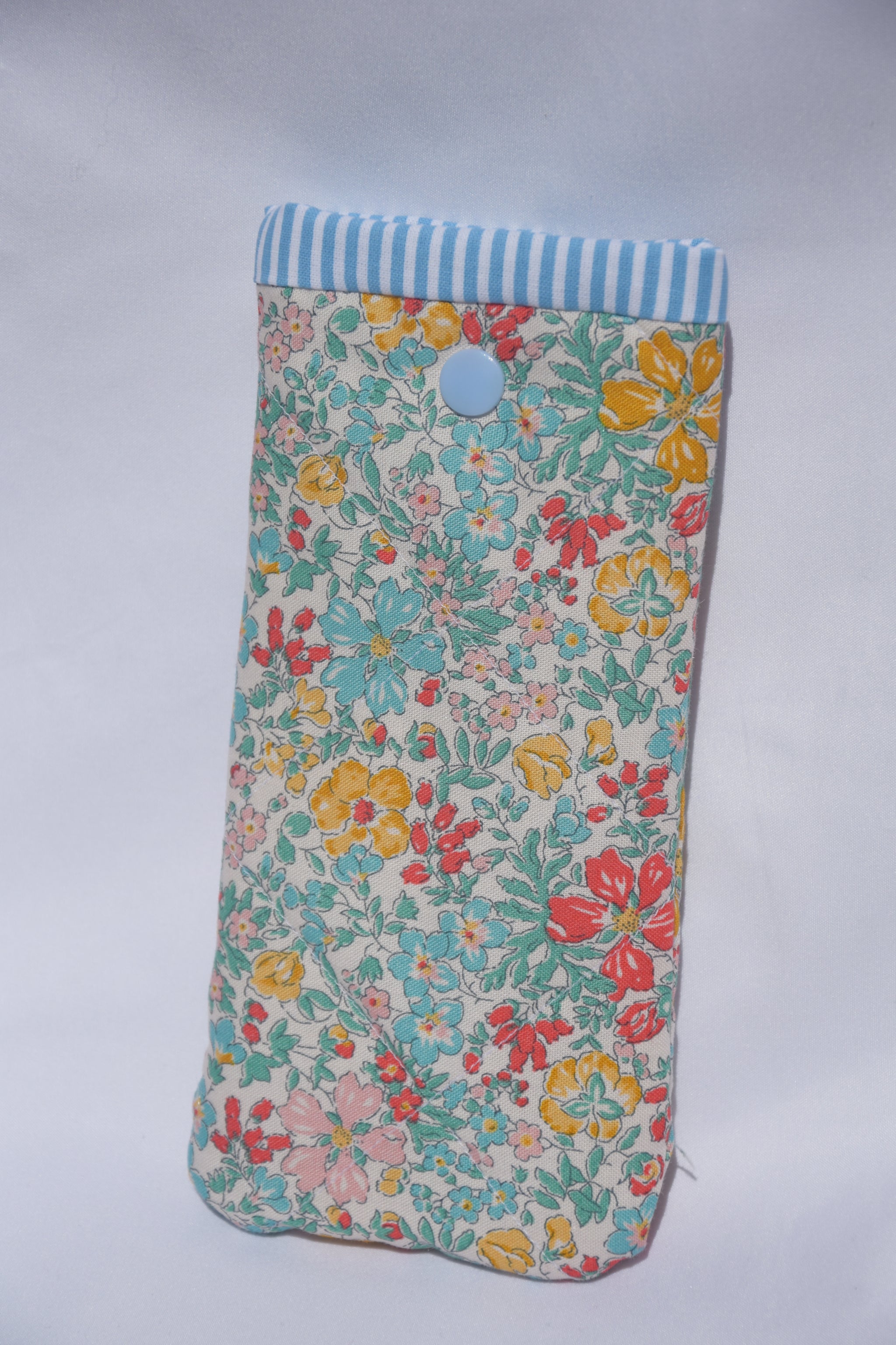 Bright Blossom Lens Case