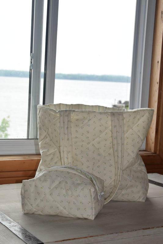 Cottage Charm Cosmetic Bag