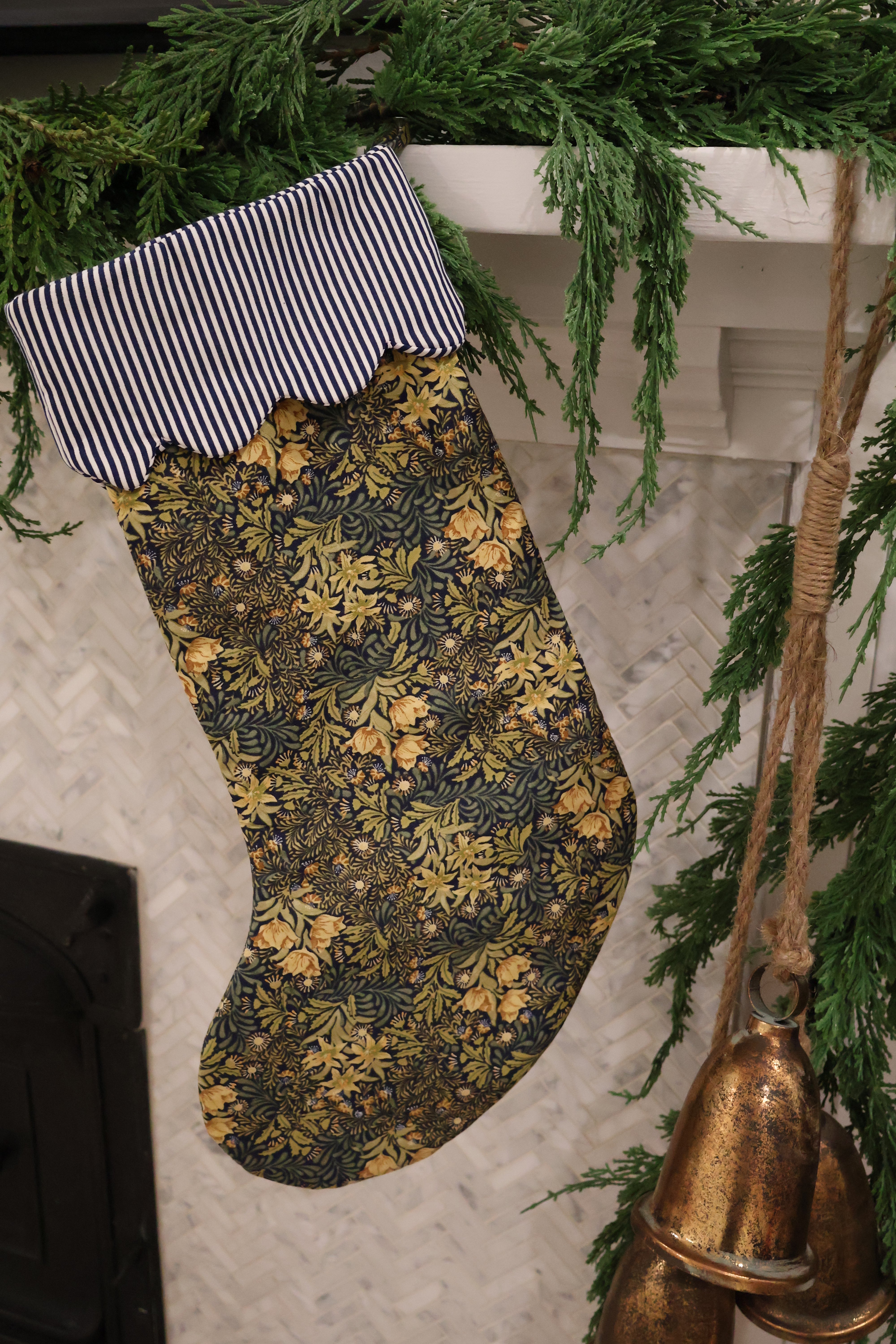 Midnight Ivy Stocking