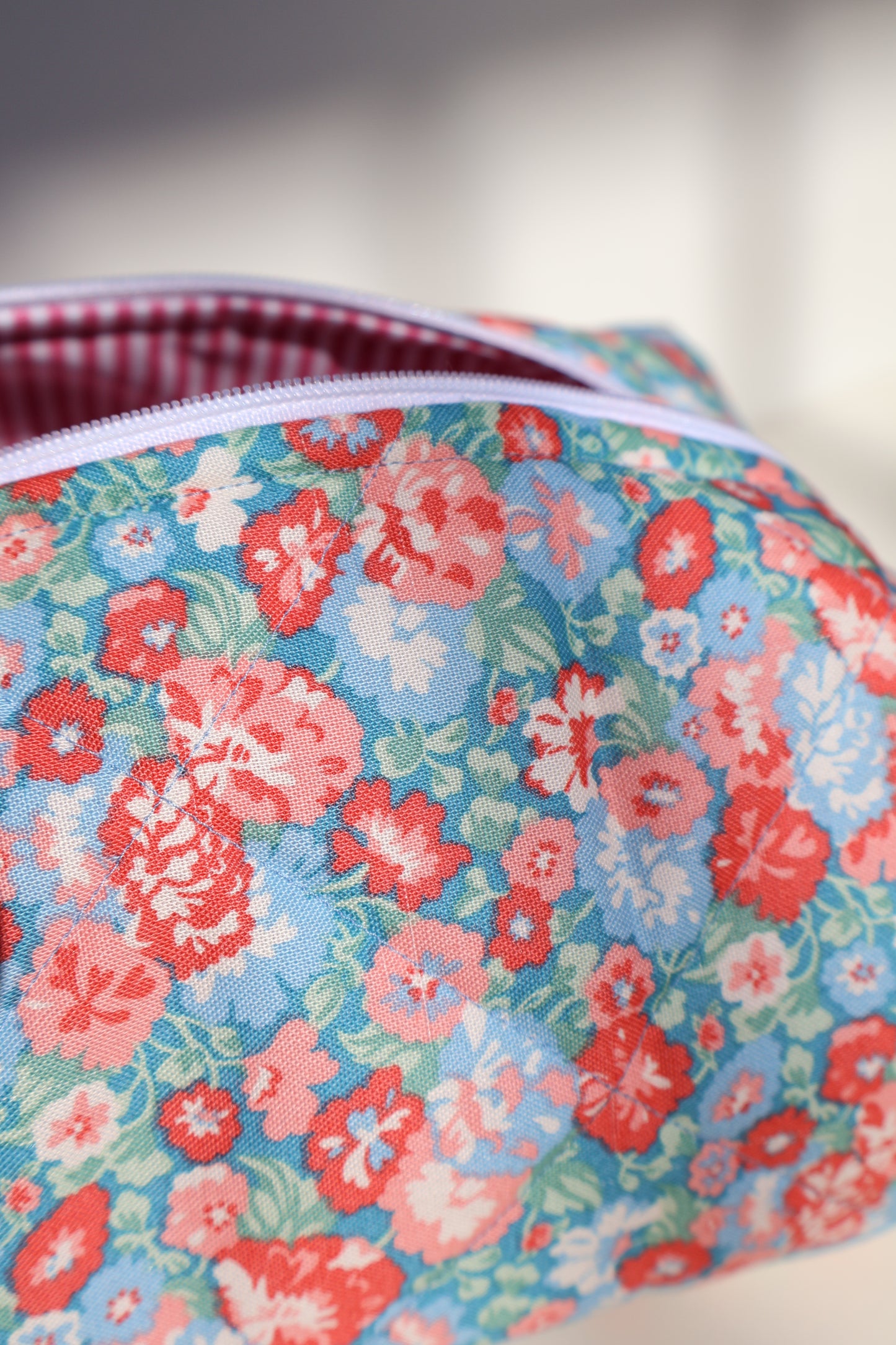Poppy cosmetic bag